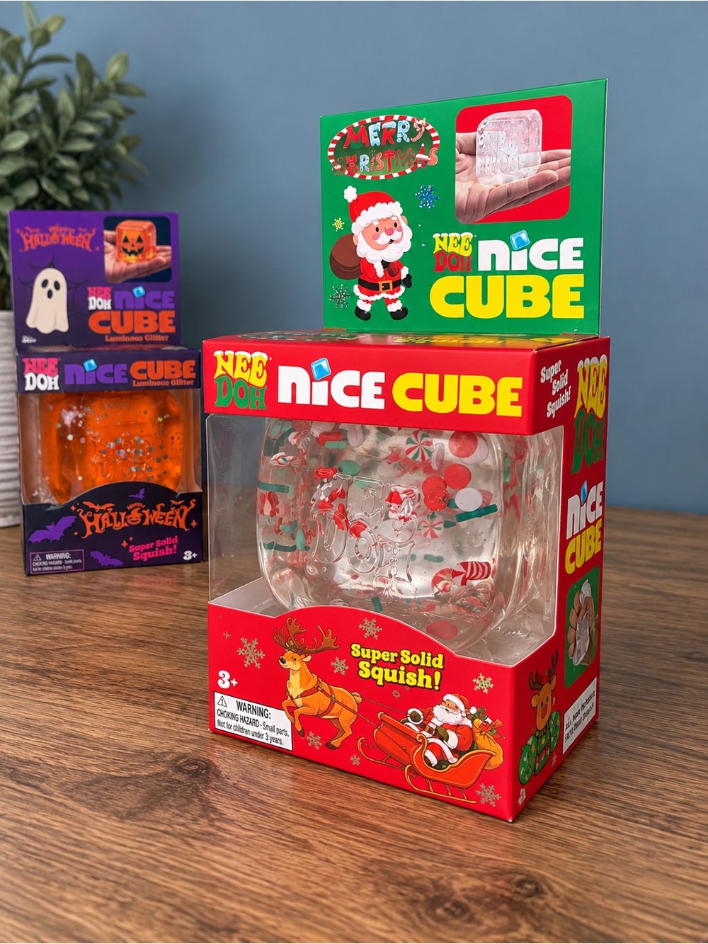 Christmas NeeDoh Nice Cube Clear Holiday Gel Cube